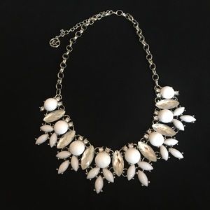 White and Clear Rhinestone Cleopatra Bib Shaped Fashion Jewelry Necklace